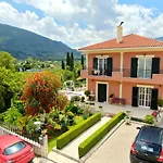 Apartment Ntina's House Karavomylos
