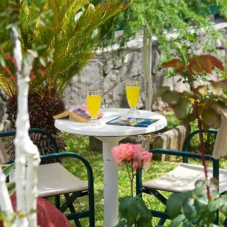 Ntina's House 아파트 카라보밀로스
